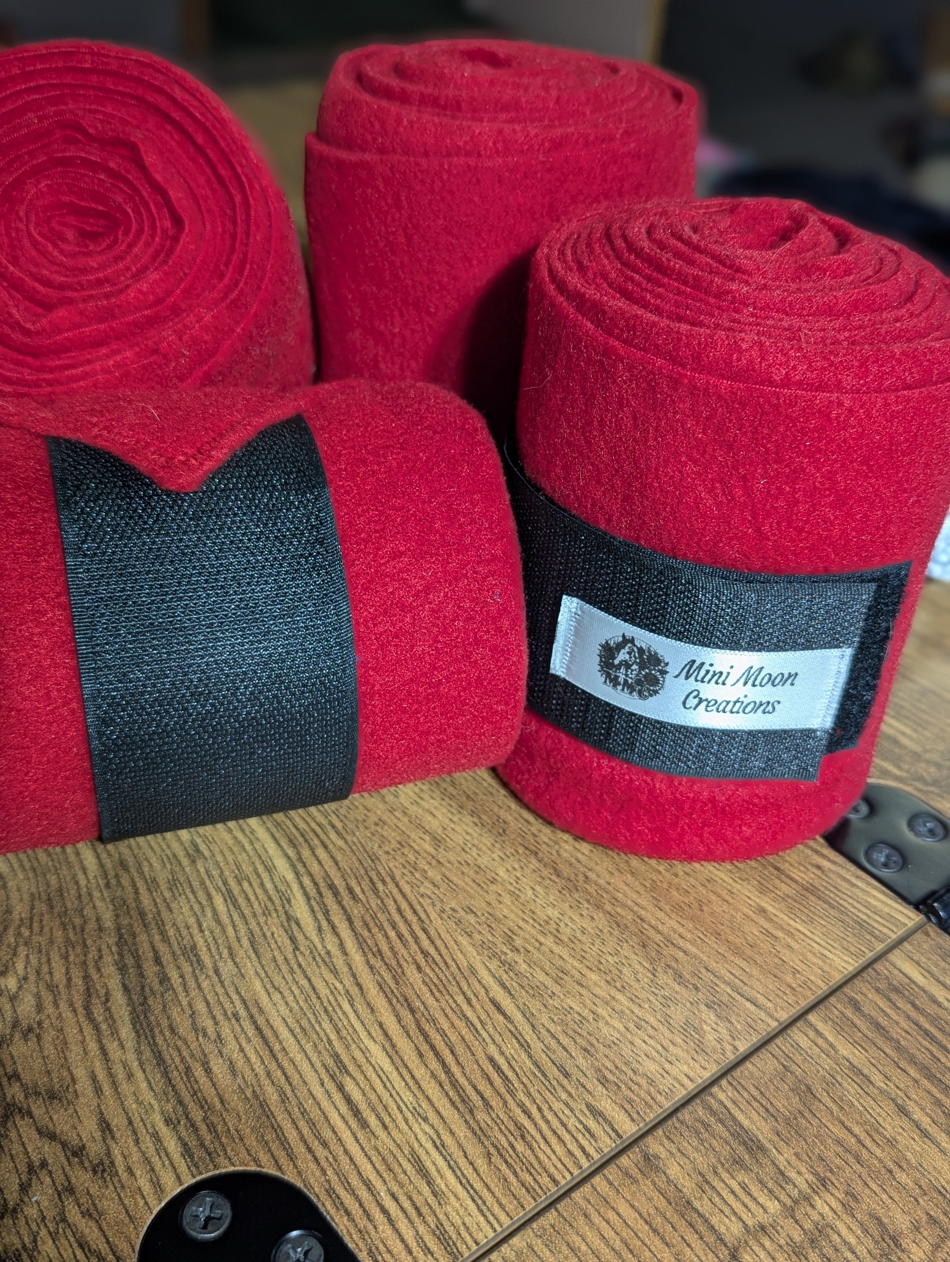 Modèle 027 - Rouge - Ensemble de 4