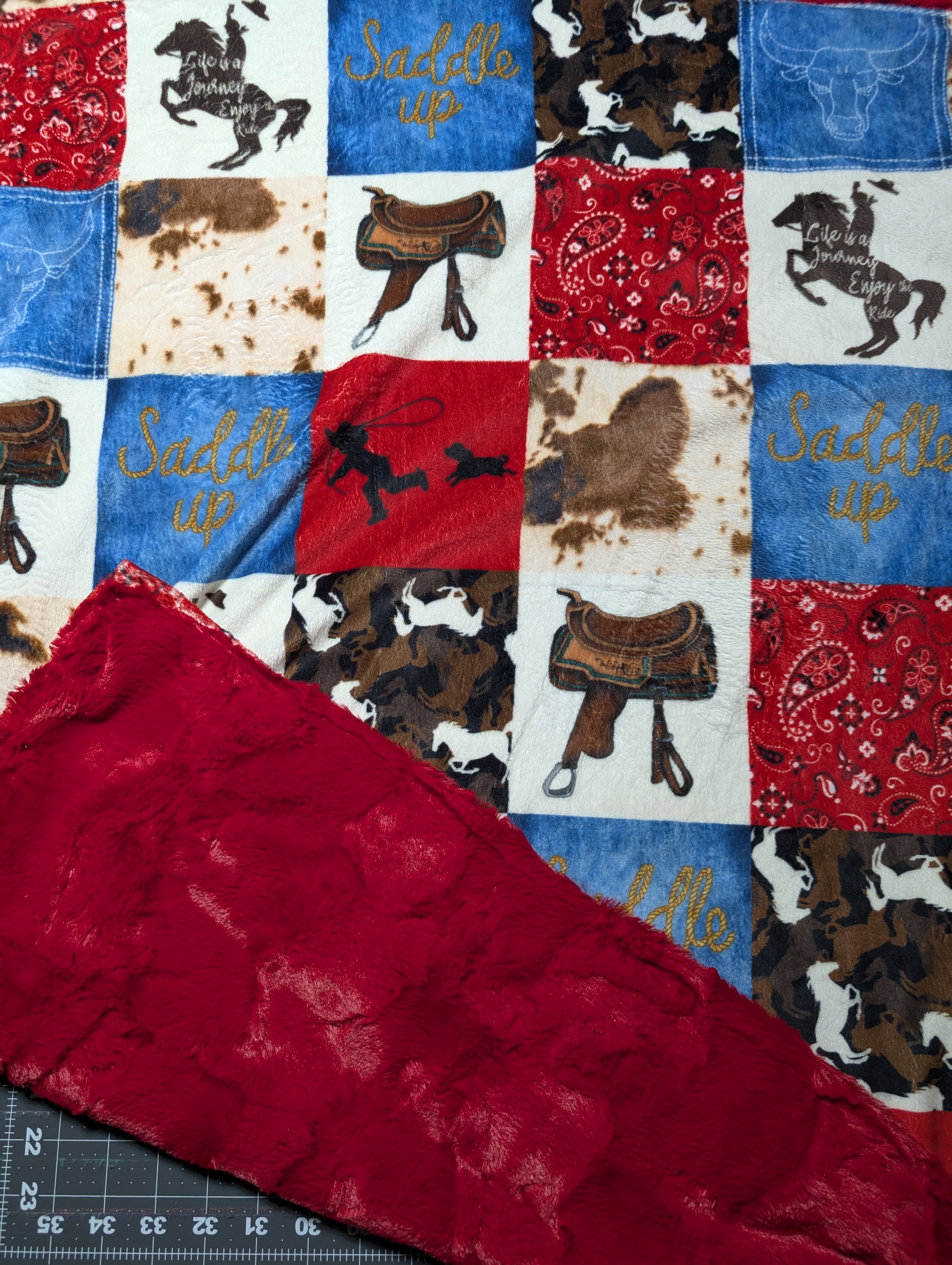 Doudou pour enfant Cowboy