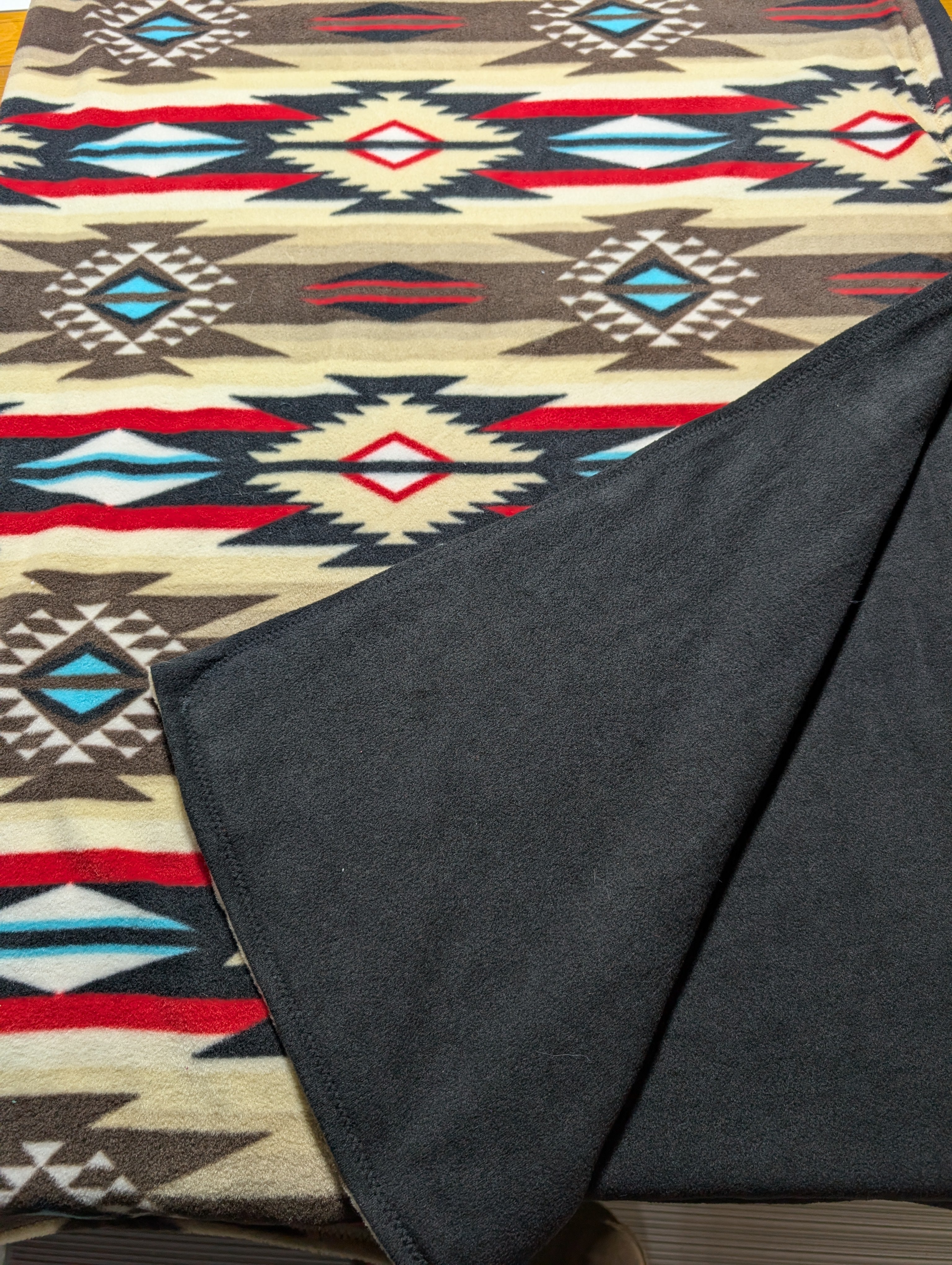 Doudou Aztech unisexe